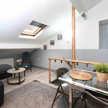 Back Turner Townhouse Apartment แมนเชสเตอร์ ภายนอก รูปภาพ