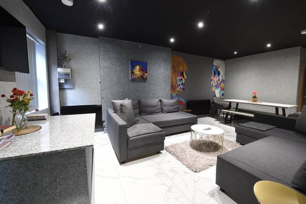 Back Turner Townhouse Apartment แมนเชสเตอร์ ภายนอก รูปภาพ